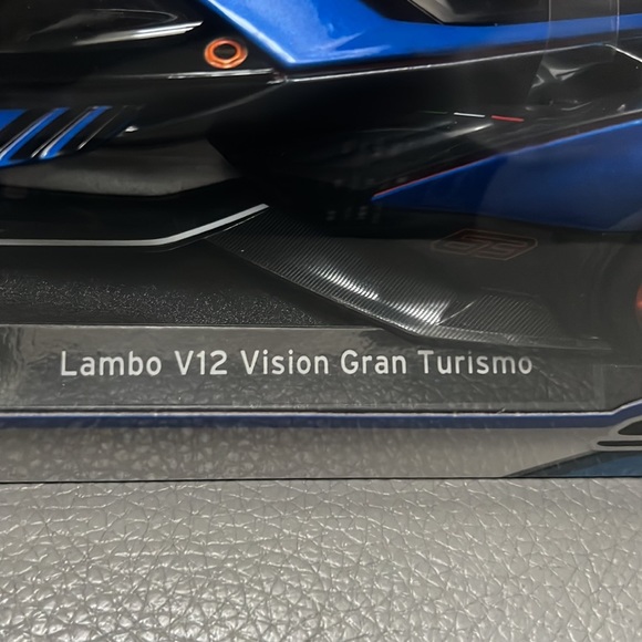 Maisto 1:18 Scale Die Cast Model Car Lambo V12 Vision Gran Turismo, New ! - Picture 6 of 8